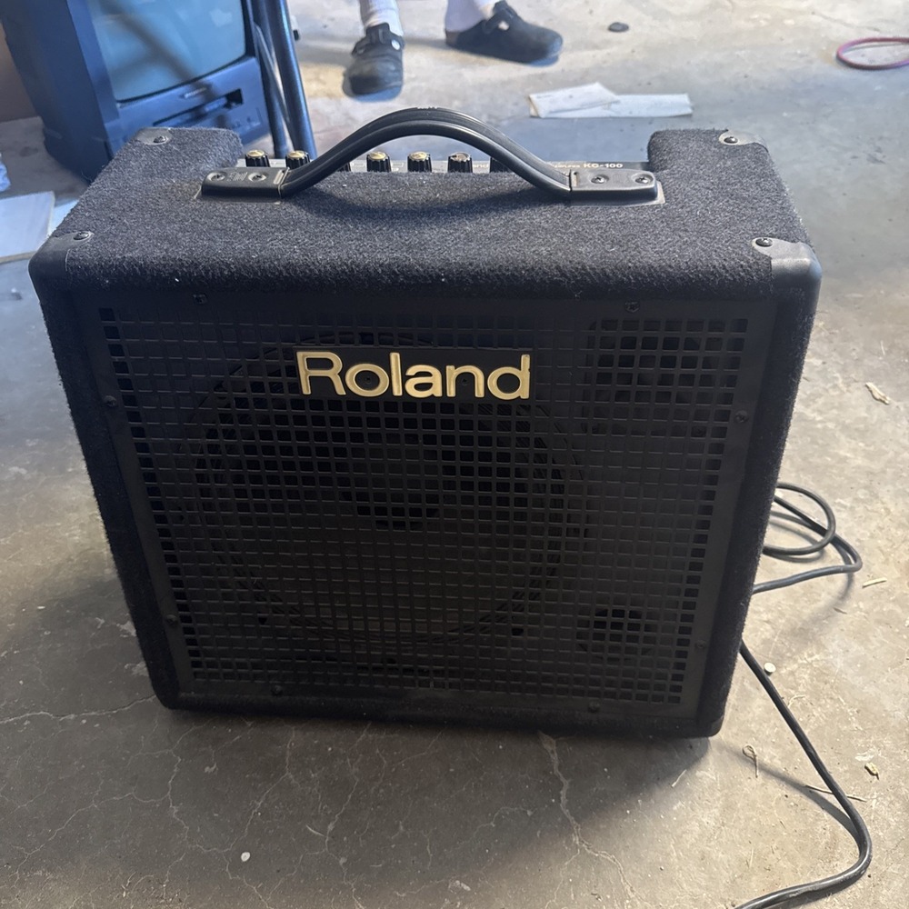 Roland KC-100 4-Channel 60-Watt 1x12" Keyboard Combo Amp TESTED!! Sounds great!!